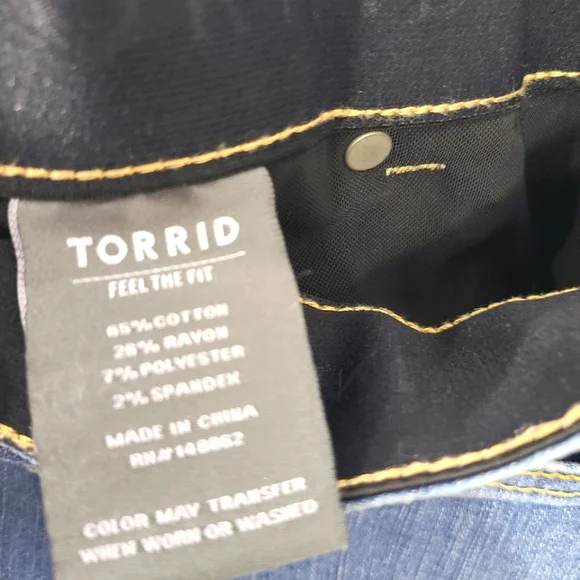 Torrid Women's Size 18R Bombshell Skinny Blue Jeans Pants Casual Street Wear - Picture 2 of 8